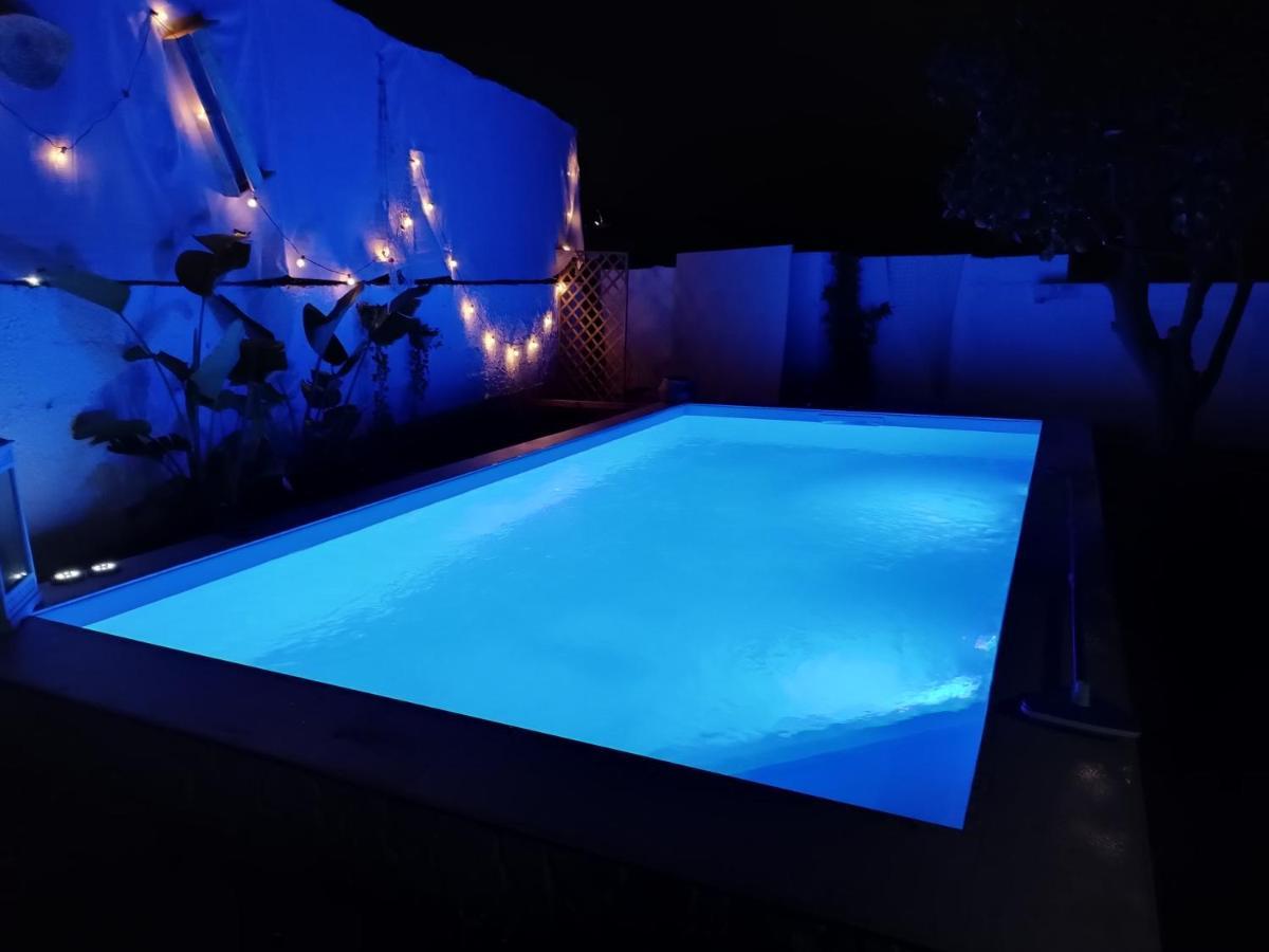 Casa Vacanze Noemi Рипосто Экстерьер фото